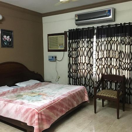 Hotel Royal Wings Nedumbassery Eksteriør billede